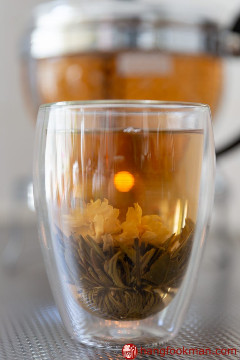 Jasmine tea blossom